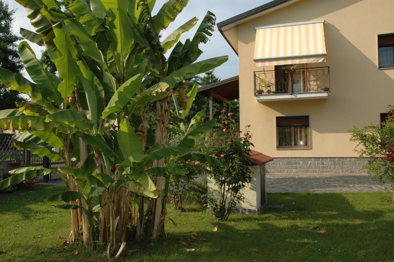 B&B Villa Carolina Vaprio d'Adda ภายนอก รูปภาพ