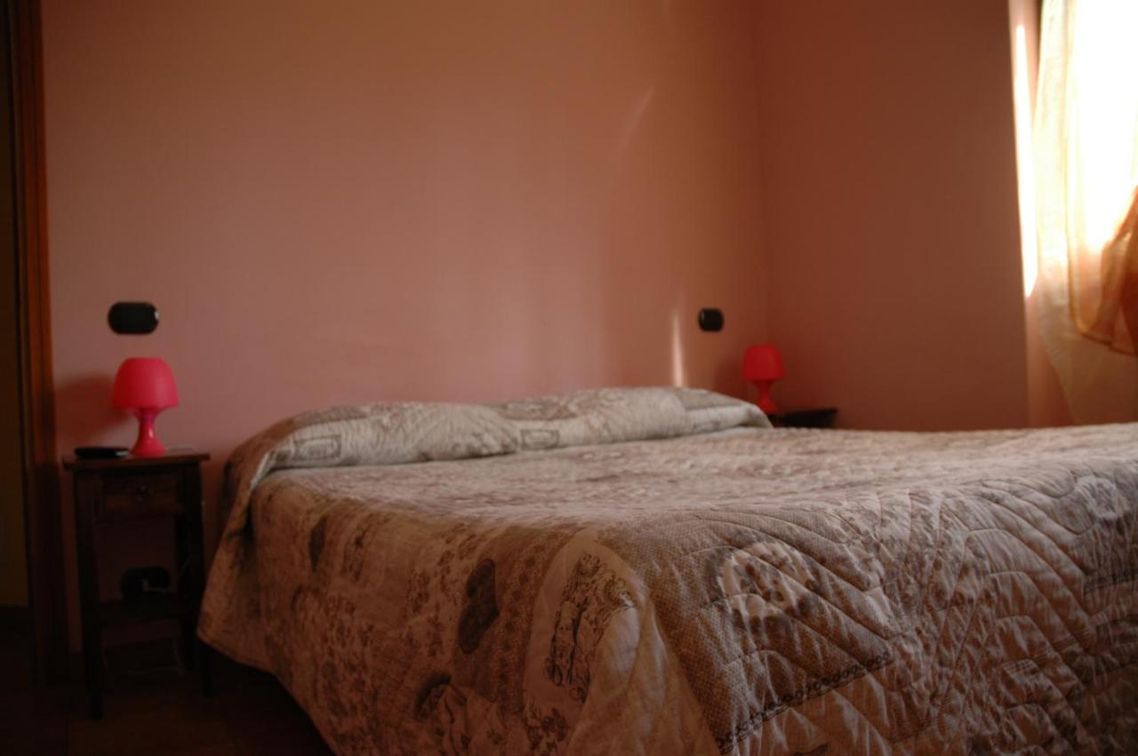 B&B Villa Carolina Vaprio d'Adda ภายนอก รูปภาพ